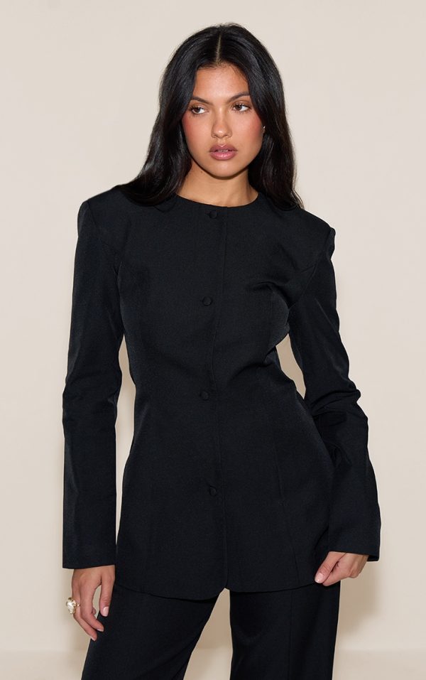 ebb545896bda750aad0b1abebb412b00908d1405_CNN2492_4_black_tailored_fitted_blazer