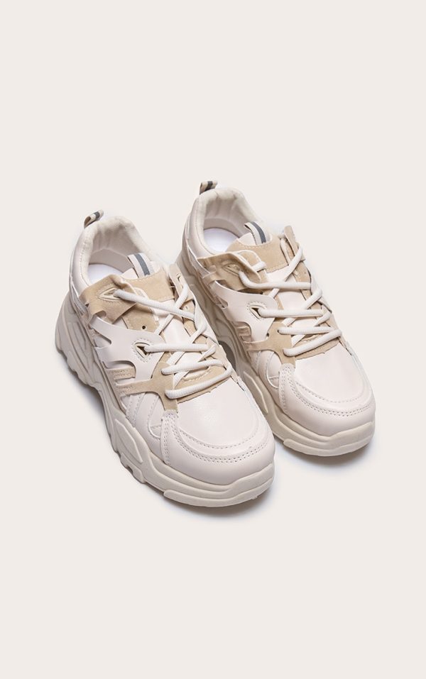 ebc5d4c9599214321ce304aaf405c802fa839f50_CMM8181_2_stone_chunky_panelled_trainers