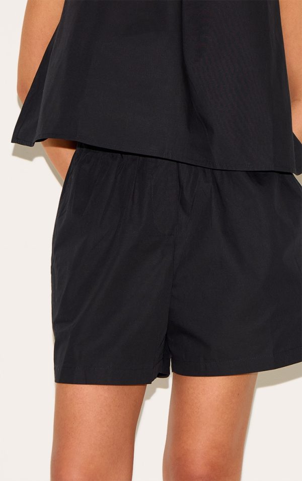 ec166a4059a0739e6c1d448dcb7eecc8a4408724_CNM3972_5_petite_black_poplin_floaty_shorts