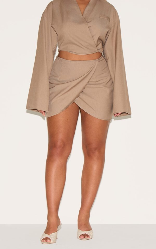 ec68e3718af7f5a8361483f970a089d53787d4a7_CNM6471_2_shape_mocha_tailoring_wrap_over_mini_skirt