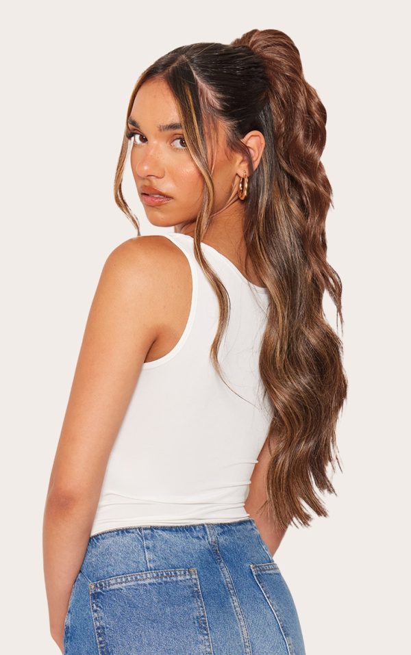 ecb9a55ddadd2147386d4a5ef21e6ea5b26c66a9_CNJ1476_1_lullabellz_brushed_out_wave_16_claw_clip_pony_in_chestnut