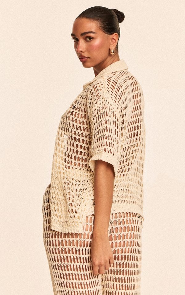 ecdd3a58f64aecff7b4c66fe7d4954d83b26f602_CNN1689_2_cream_crochet_short_sleeve_beach_shirt