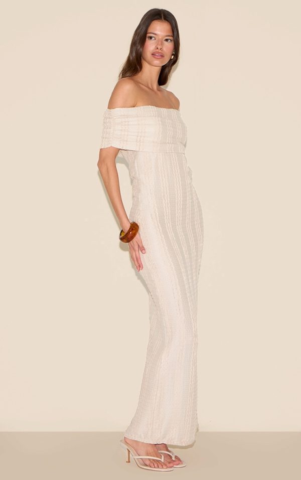 ed1c96888c4e0fab45bb898e620a49bf682a5a2b_CNN0106_3_cream_textured_bardot_maxi_dress