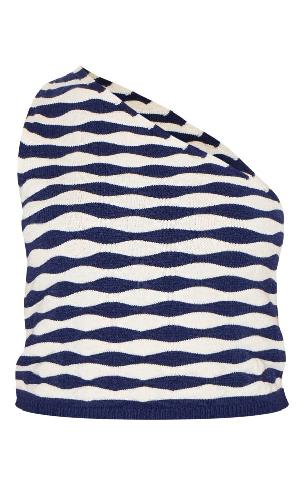 ed2932dd51ec80fd1516126930921de50c442dea_CNN1075_6_petite_navy_knitted_striped_shorts