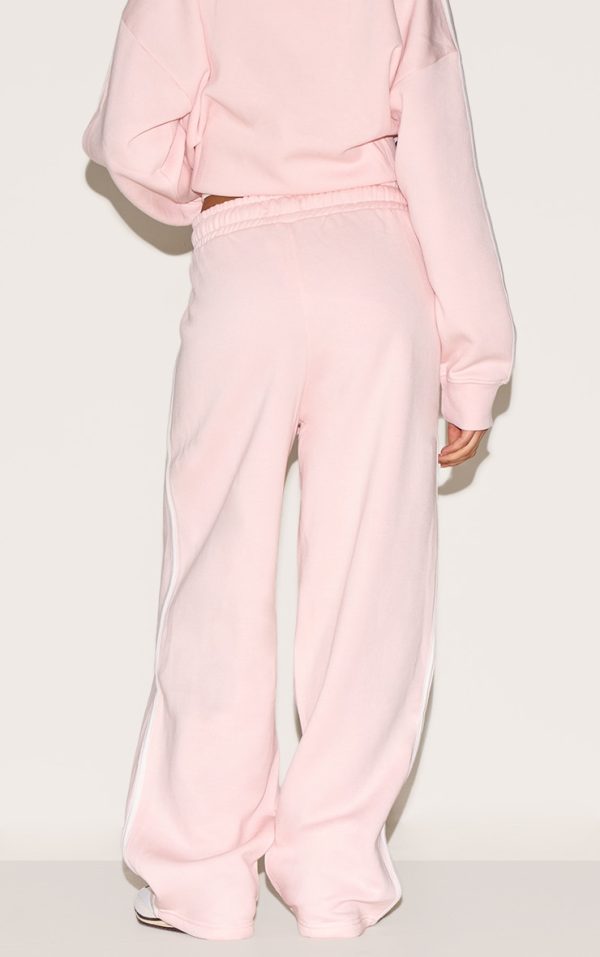 ed8e9948ae2036b95c2a945dc15cabb457efbb3a_CNM9013_3_petite_baby_pink_pocket_detail_wide_leg_joggers