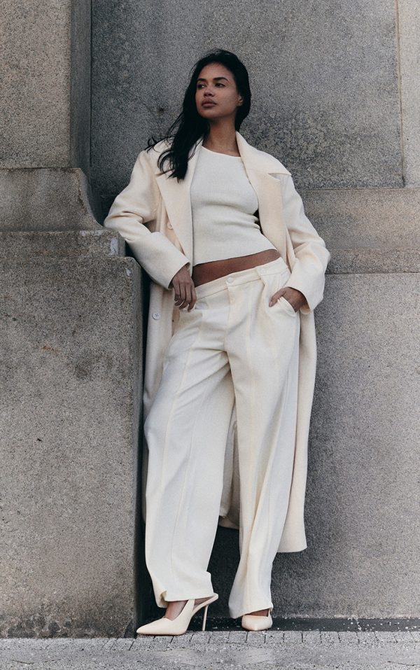 eddd18f0ad0282c923f835766b8b728c5b31e8ce_CNL5371_1_ecru_wool_look_double_breasted_oversized_maxi_coat