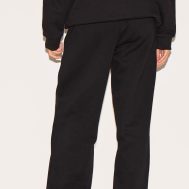ee056ab89663eecb591b25fc8cd00c856e6fcff2_CNL9009_3_prettylittlething_black_logo_print_oversized_wide_leg_joggers