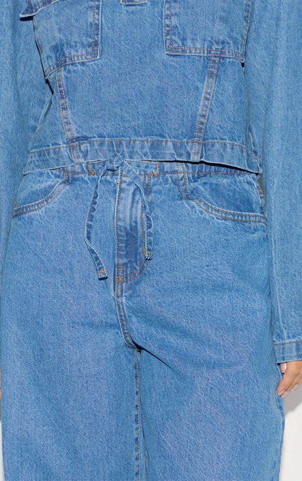 ee806a5786321cf09b44c4b3b6bc247290246ee6_CNL6630_4_mid_blue_wash_low_rise_tie_waistband_wide_leg_jeans-1