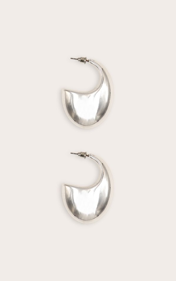 eeac9b53b50d38ae38d185cfcbf17f28b41415f0_CNN3137_3_silver_smooth_flat_chunky_hoop_earrings