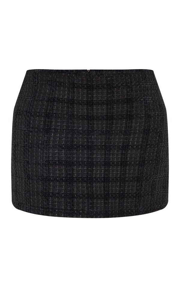 eebd688e699a8e0e30d9232bf073366d9703bec3_CNM2860_6_shape_black_boucle_mini_skirt-1