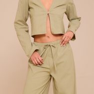 ef213519bacd2796f625e7161c8b67b11859fd5c_CNM6107_4_khaki_wide_leg_drawstring_trousers