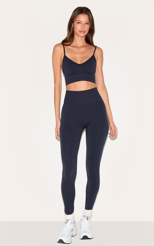 ef2776654e18972d149fa2dd6d820a5381563a58_CNM3811_3_midnight_blue_seamless_soft_touch_sports_bra