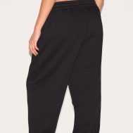 ef29e5ca2b8277d8c206bc721baa8b5c52b85cb7_CNL9475_3_prettylittlething_plus_deep_black_high_waisted_cuffed_joggers