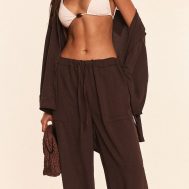 ef4b17a459882258bc28db7a82d5104cd6ff5036_CNN1467_4_chocolate_floaty_drawstring_beach_trousers