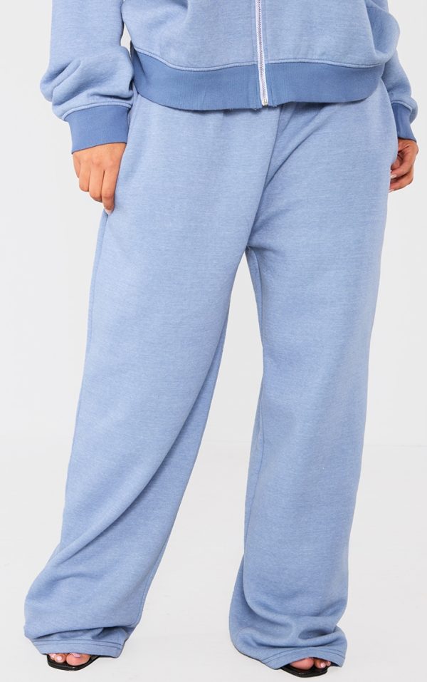 ef89fa01a5c70bc26a83900981ac1199438bd2b7_CNH8245_2_prettylittlething_shape_petrol_blue_washed_wide_leg_joggers