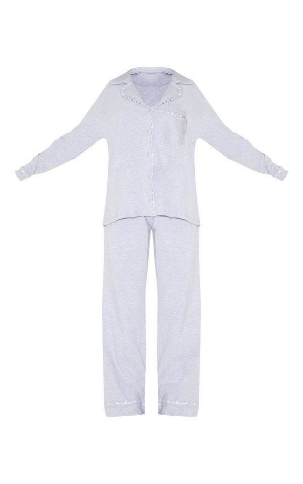 f0b685c1bf53df2d99d050052d503d6e8a92600e_CNL2751_5_prettylittlething_grey_piping_jersey_long_pj_set