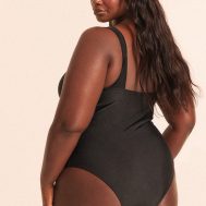f1e07530aeb9d23e346d4eb8b94e18ca30686d1e_CNN0572_2_plus_black_underwired_u_bar_ruched_cup_swimsuit