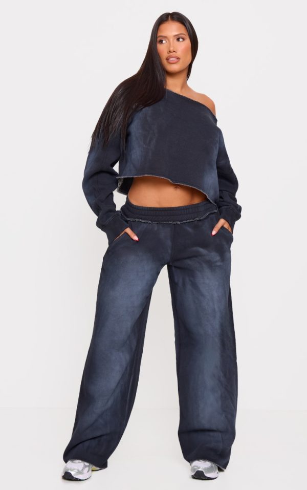 f235ec810f212b8df9e10862ed926c52e6ed1b63_CNK8961_3_shape_washed_black_raw_edge_off_shoulder_cropped_sweatshirt
