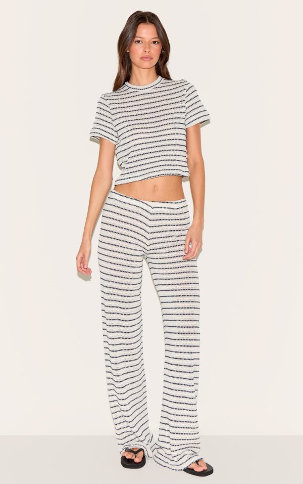 f2a7fc3a69b975386a2ace510dc4cdf03dbd776b_CNM7399_3_navy_textured_striped_top