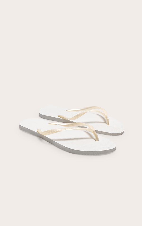 f2b57dd656a7e4ee7462ff0de0e7e682367b8ab3_CMW1635_2_white_havaianas_slim