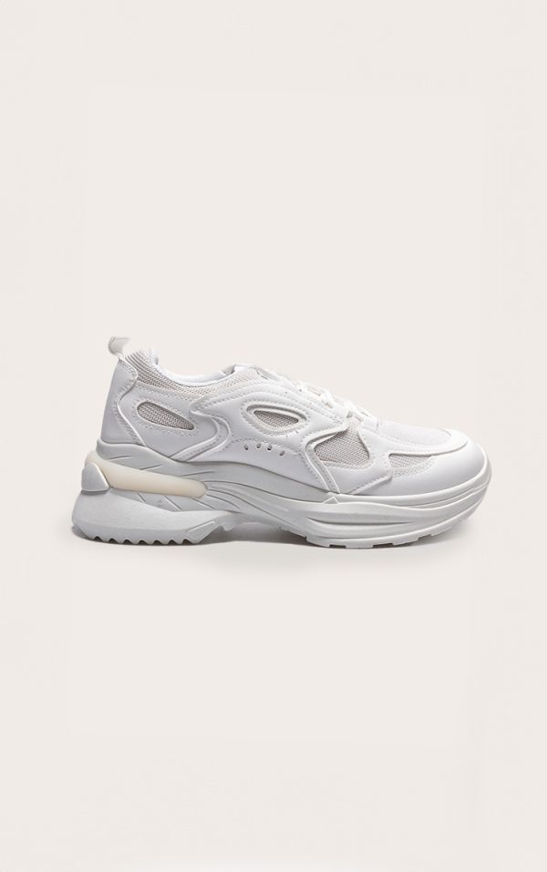 f2c6148c3f89018c957d655c0b0e1ee858d7e40d_CMM8165_1_white_contrast_mesh_trainers