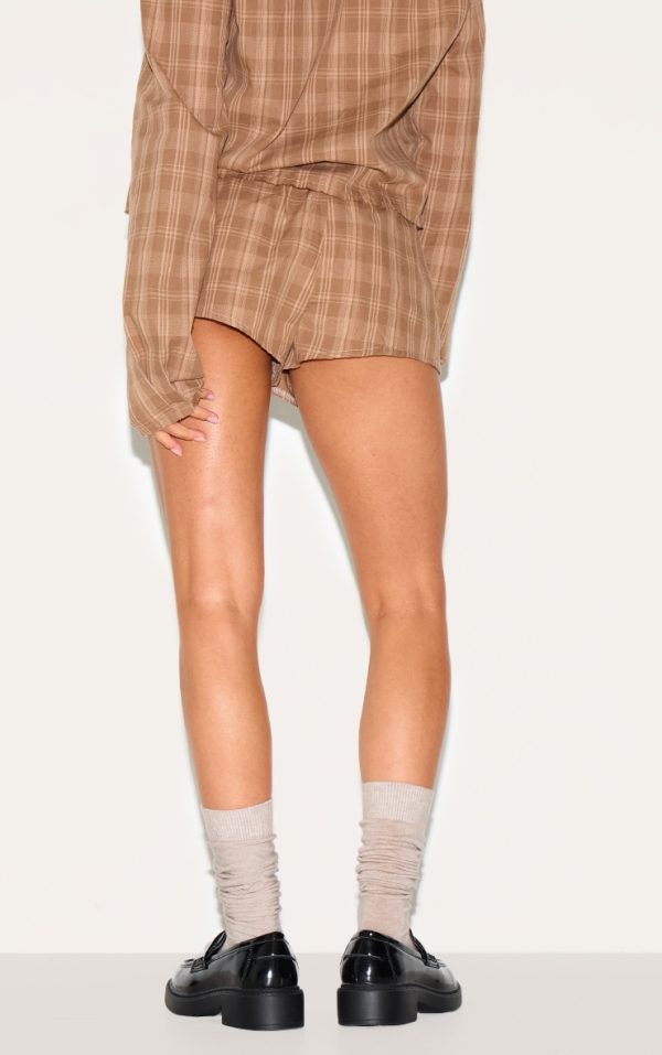 f2d0cf8c9b381a836c055da2a8f3544a2aa52ddc_CNM3457_3_petite_chesnut_check_mini_shorts_with_waistband_detail