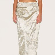 f31cb9f5d2481960d20f2b24386c3d25da0b6399_CNM2476_2_plus_pastel_green_floral_embroidered_maxi_skirt