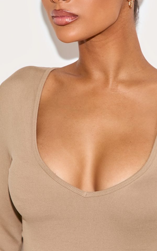 f3f1a363d838e7dd457bacd3b04da9786baae9cd_CNL9380_4_shape_dark_olive_sculpted_v_neck_long_sleeve_bodysuit