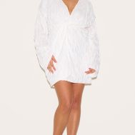 f65e7da3082f981d14c24ed58d2798e6a1aa7258_CMR0790_3_plus_white_textured_wrap_front_dress