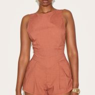f67733d7ea716b75d9a8a482385d5b2b878cdc24_CNM6129_2_rust_woven_open_back_top