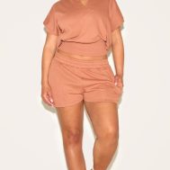 f6f419b642ea4b440f9d69f478511af97d70b052_CNM8070_2_shape_mocha_highwaisted_pin_tuck_sweat_shorts