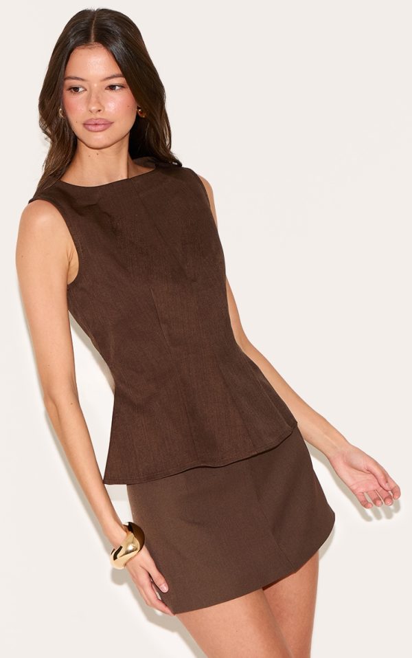 f7862b7f44e3b362c8b1d03bd8307b969beb5bb4_CNM6225_4_chocolate_woven_fitted_boatneck_peplum_top