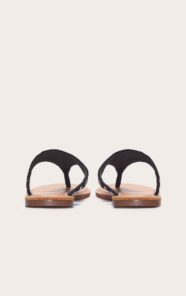 f876ee80cd614f87fc421f02002390f23be65078_CNL7094_3_black_faux_suede_stud_detail_toe_thong_flat_sandals