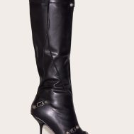 f912c61cce459d9a93823fa89684b23befe43856_CMZ7761_1_black_pu_zip_detail_point_toe_high_heeled_knee_boots