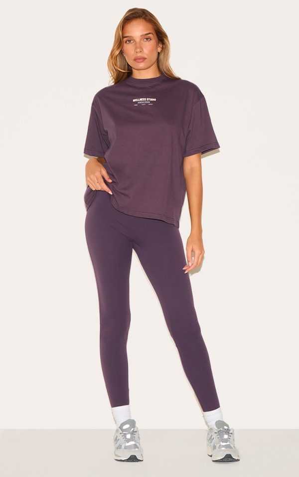f9264124caed770d33959ff33a5ab2e0e773d873_CNL8662_3_plum_wellness_printed_boxy_oversized_t_shirt