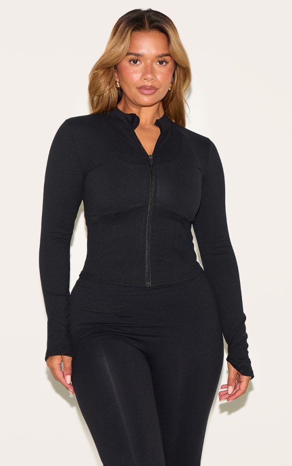 f9472c94ca1f80206dbe601c856a87ebd10d5b83_CNM6288_1_shape_black_active_zip_front_seam_detail_jacket