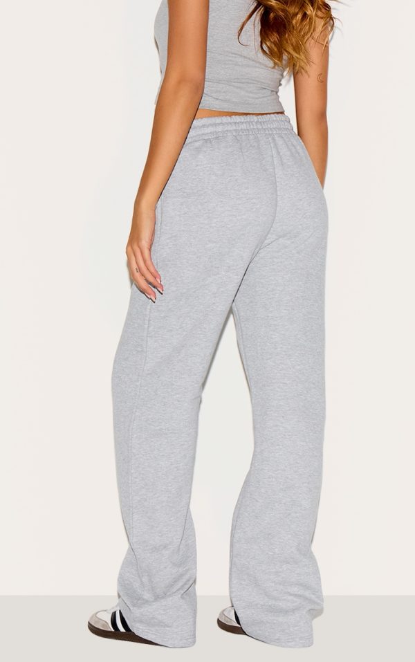 f9e40d6b7c7755baca07b506c6292378d660b5c0_CNF8465_3_prettylittlething_ash_grey_logo_embroidered_wide_leg_joggers