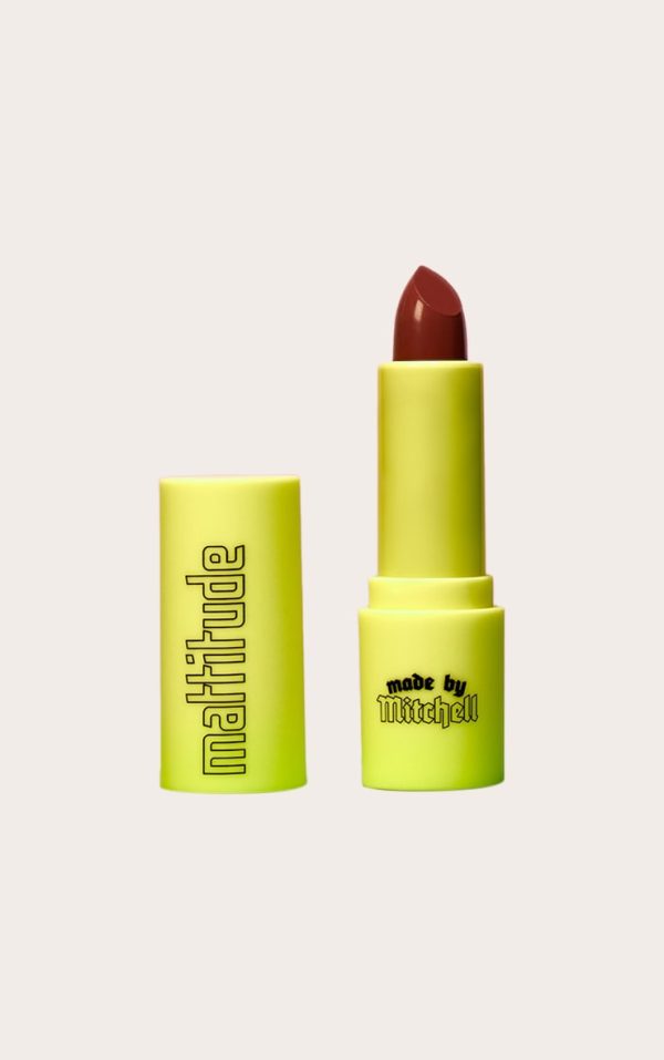 fa12302717a48417aa34a6744ab220c618530eac_CNK7966_4_made_by_mitchell_mattitude_cream_lipstick_rollin