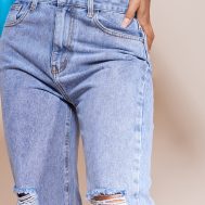 fb26f2baaecb18d79f119e0f83a6c4f63314e69b_CMK9987_4_mid_blue_vintage_wash_ripped_straight_leg_jeans