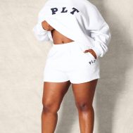 fbe93ad62753505068ba6f4bd75e95e1cf460f40_CNI4889_3_prettylittlething_plus_ash_grey_logo_oversized_hoodie
