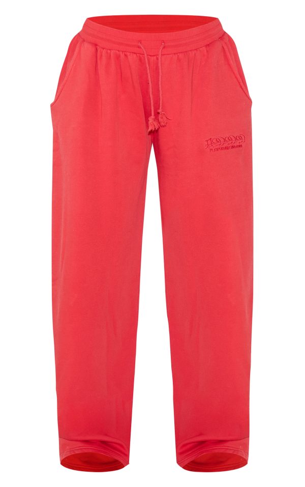 fc1f552226fd3e3d1641f2b59d3f985e760a10d2_CNM6347_5_plus_red_prettylittlething_red_embroidered_straight_leg_joggers