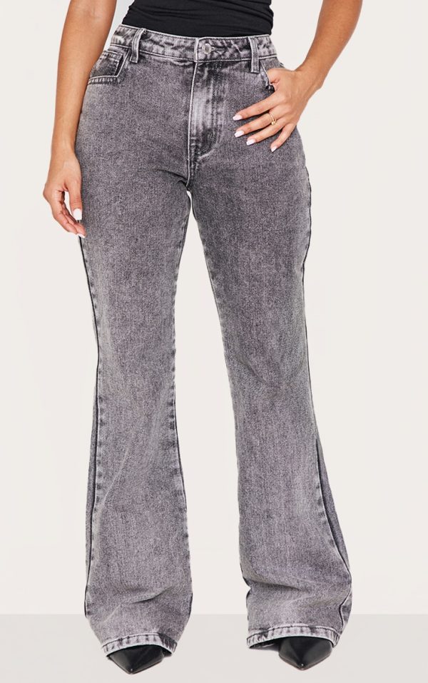 fc527d8f9a3c65baf8cf934a63318f79e8e0f016_CNL4275_2_petite_grey_slim_fit_flared_jeans