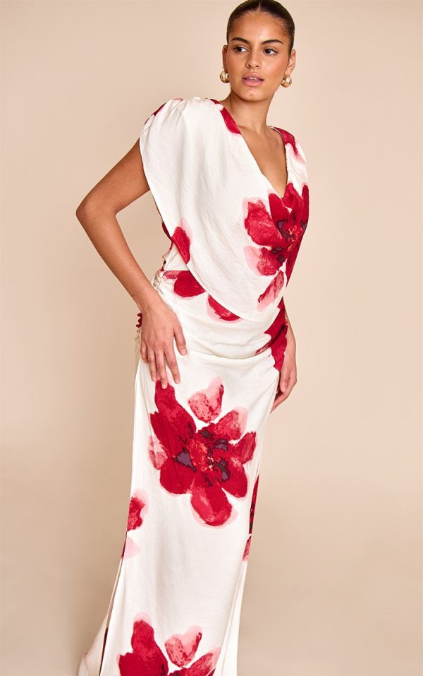 fc814150caf3bb8ffffbef3d41cd4ccc3115ee43_CNM8244_2_plus_red_printed_extreme_cowl_ruched_detail_maxi_dress