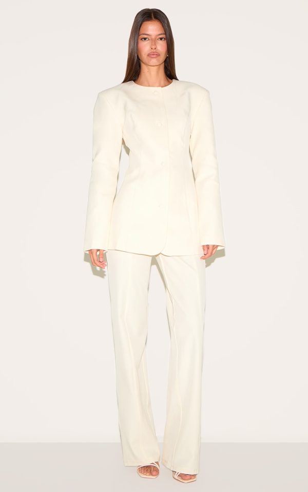 fe0e617b9226ce4fe70c1e7411db1c5615f6fc83_CNN1353_1_almond_tailored_wide_leg_split_hem_trousers