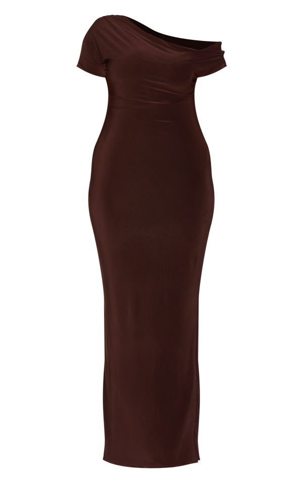 fe9a37470157138d08f88a5b631e38a106a23c74_CNM2563_5_plus_dark_chocolate_double_layer_slinky_asymmetric_ruched_sleeve_maxi_dress