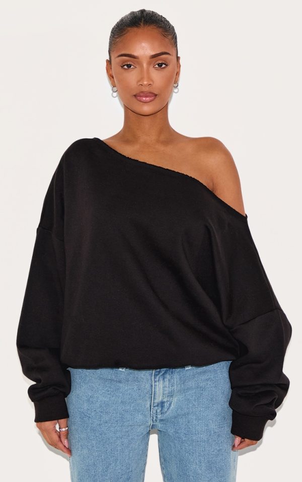 fea8108c28a4d89498e0fe330a81becfd97f6cc6_CNH8161_1_shape_black_sweat_raw_edge_slouch_sweatshirt