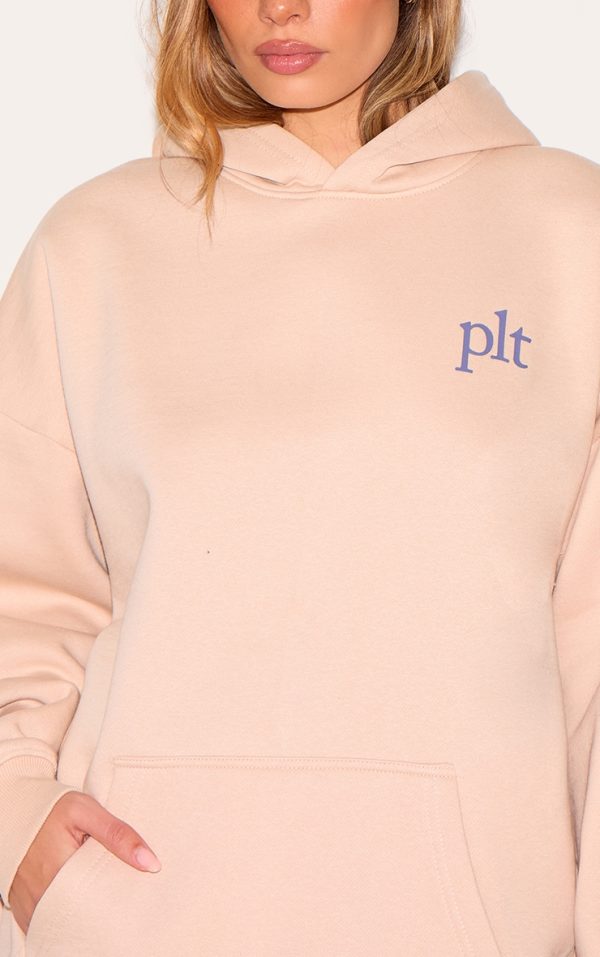 fec03abc3ad0bee07720d3ab08f584a032e4f7a3_CNM3809_4_prettylittlething_cream_oversized_hoodie