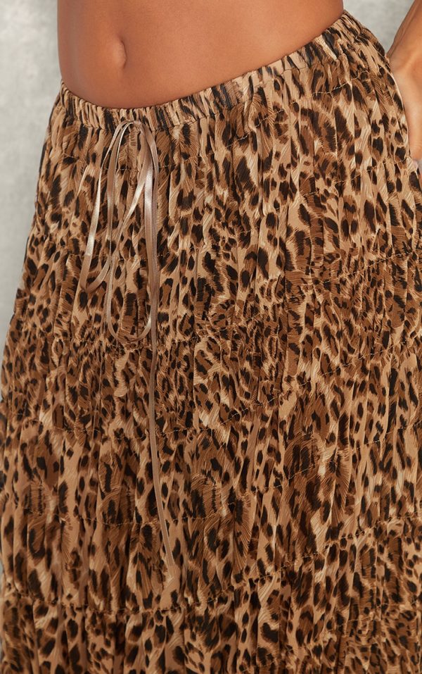 ffe0238be12aa52ccd90550a9ab9a76c6b2abf0a_CNJ9359_4_petite_leopard_print_low_waist_chiffon_maxi_skirt